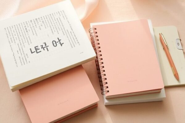 Korean Particles 으로 vs 로: When to Use Each